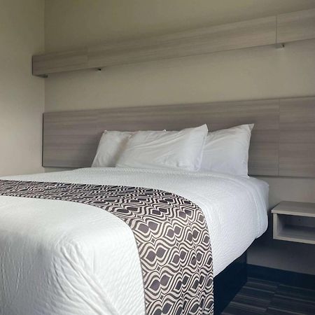 Microtel Inn & Suites By Wyndham Bossier City Exteriör bild