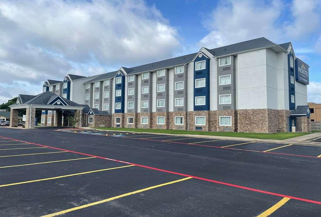 Microtel Inn & Suites By Wyndham Bossier City Exteriör bild