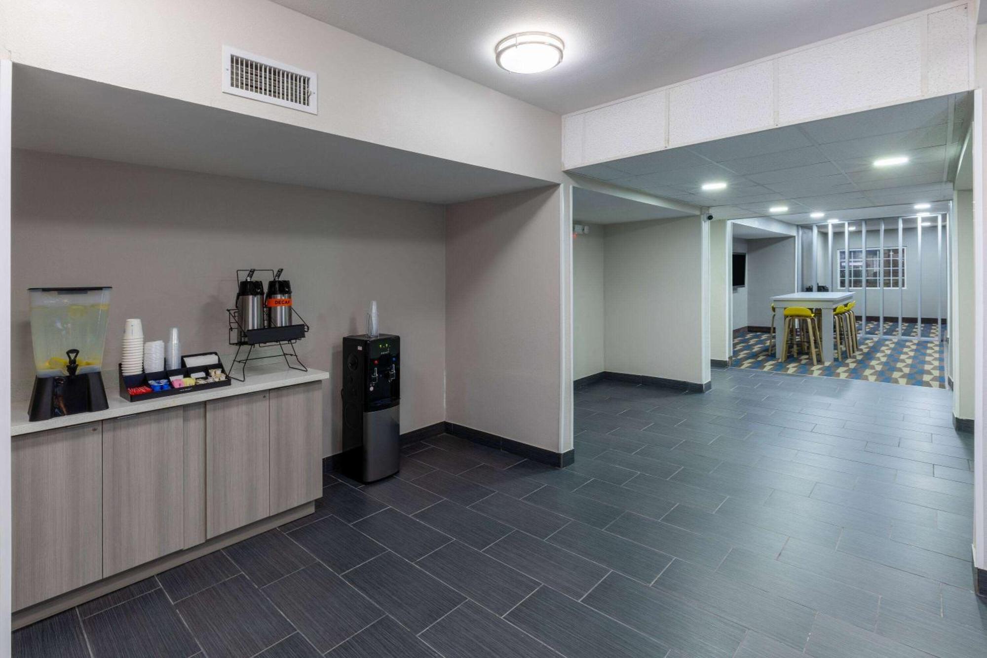 Microtel Inn & Suites By Wyndham Bossier City Exteriör bild