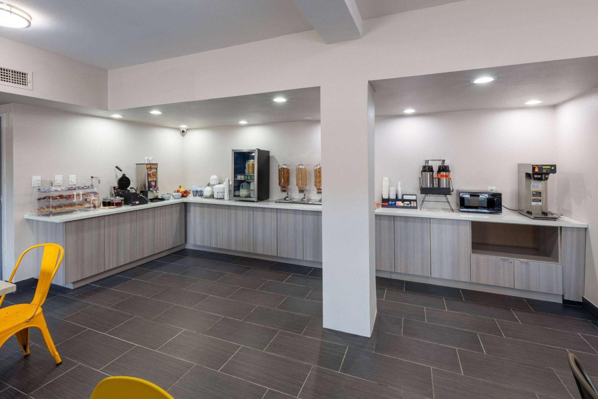 Microtel Inn & Suites By Wyndham Bossier City Exteriör bild