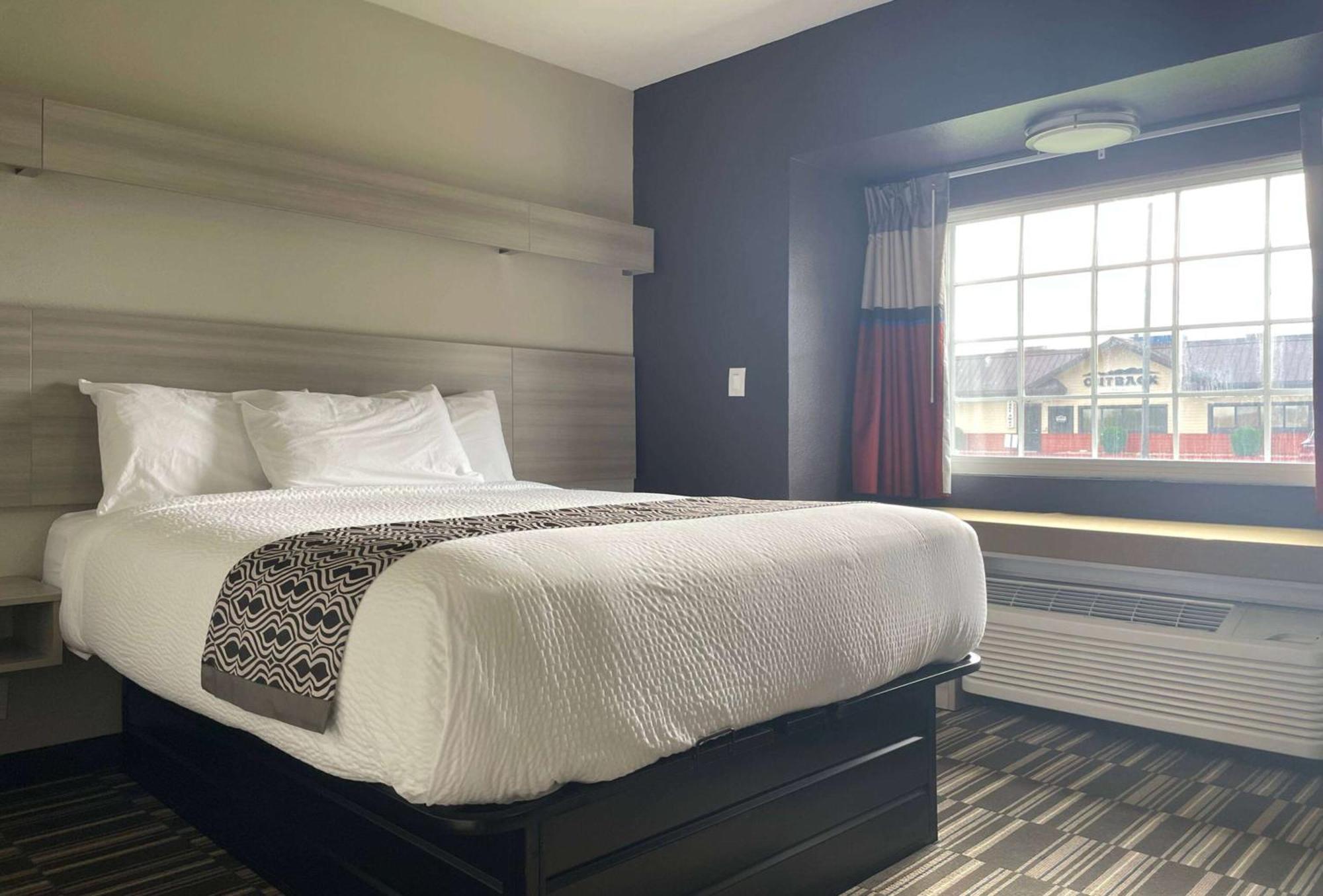 Microtel Inn & Suites By Wyndham Bossier City Exteriör bild