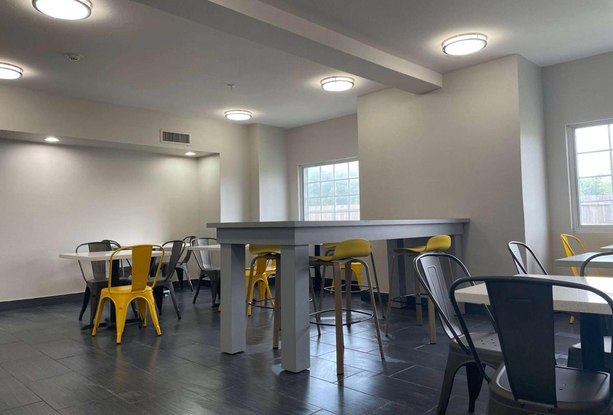 Microtel Inn & Suites By Wyndham Bossier City Exteriör bild