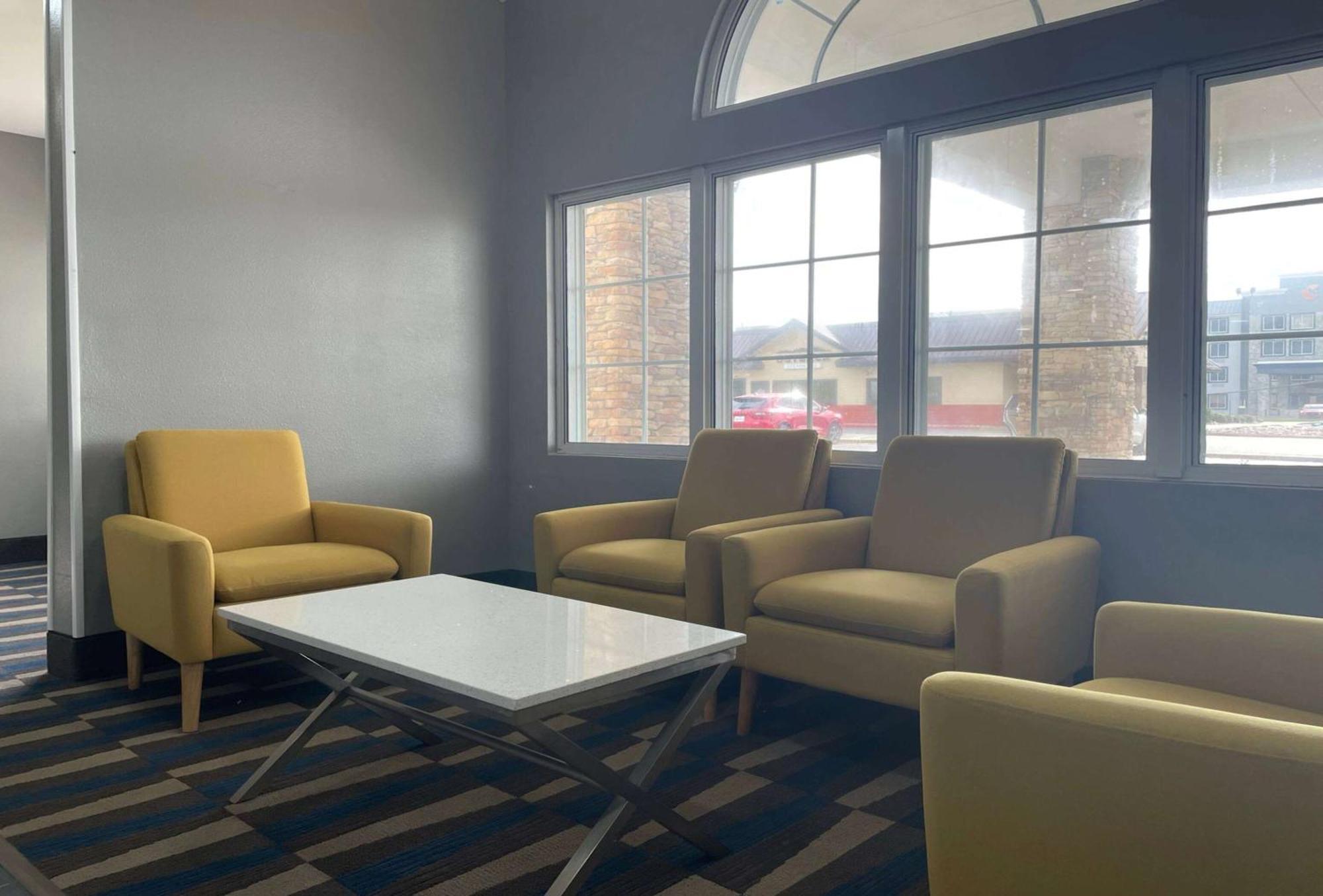 Microtel Inn & Suites By Wyndham Bossier City Exteriör bild