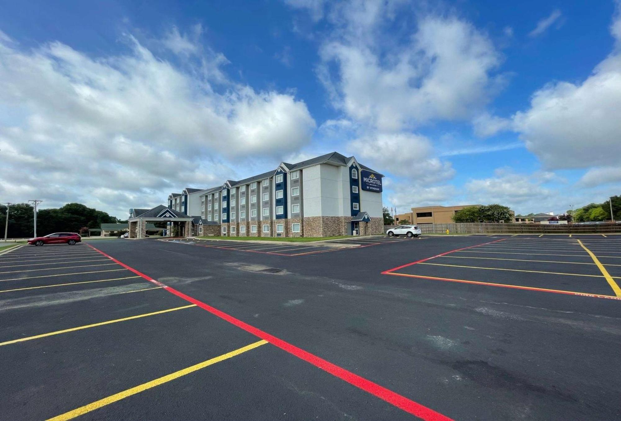 Microtel Inn & Suites By Wyndham Bossier City Exteriör bild