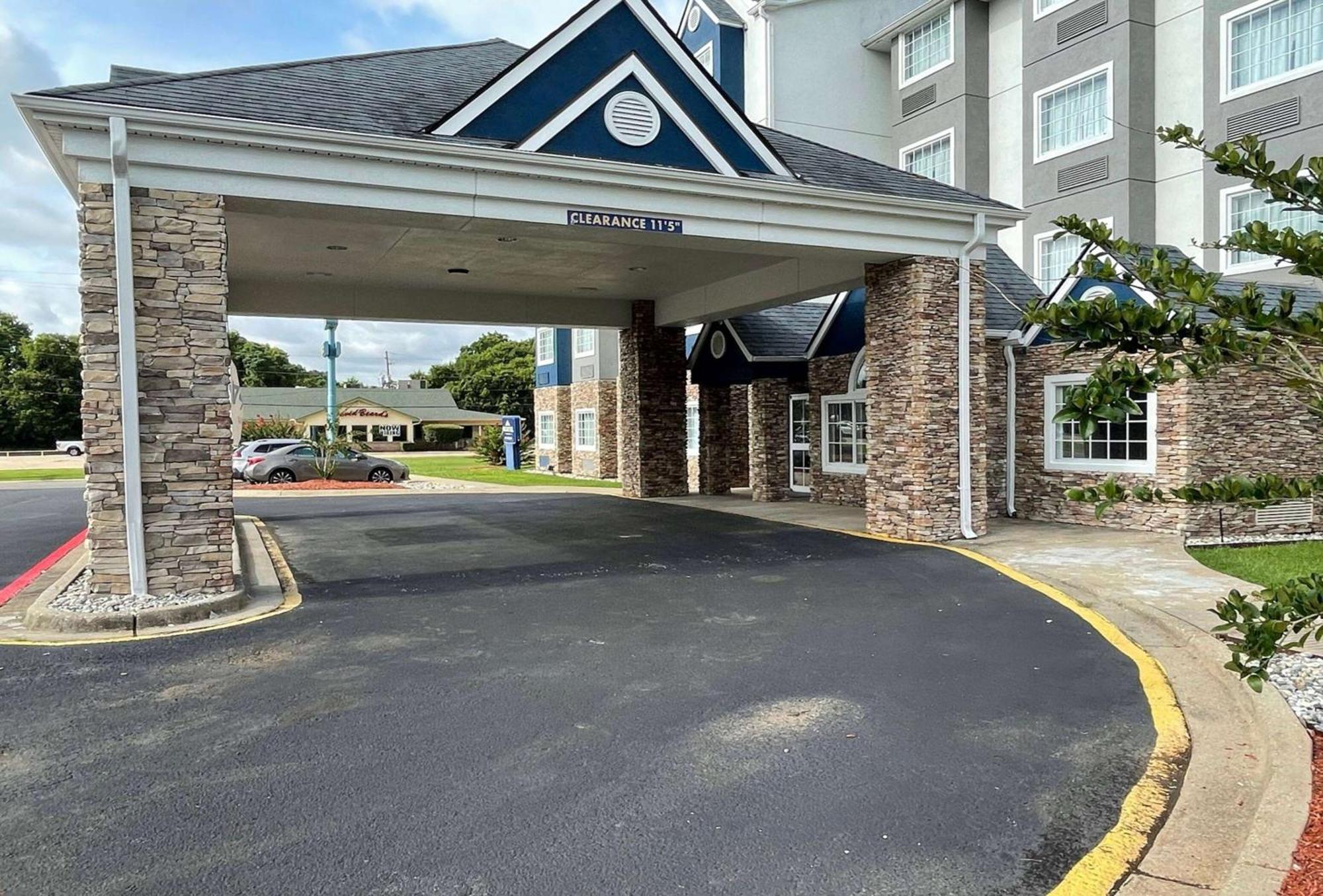 Microtel Inn & Suites By Wyndham Bossier City Exteriör bild